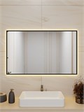 Зеркало в ванную 100х70 см с подсветкой. Свет: Теплый белый 3000К. В алюминиевой раме настенное ALUMIRROR 100-160_100x70_BL_CTRL_нет_LIGHT_теплый